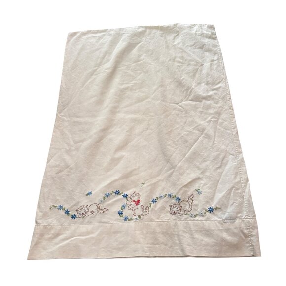 Handmade Vintage Pillowcase Set With Embroidered Kittens & Blue Flower Pattern - Picture 9 of 10